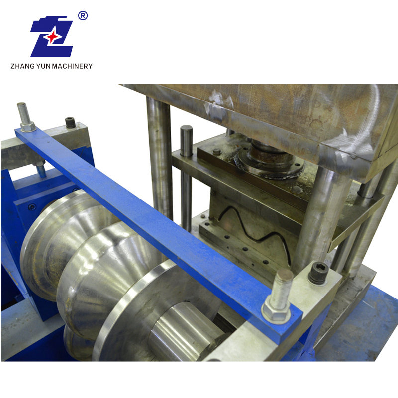 Machine de formation de rouleau en acier en métal en métal galvanisé de haute qualité pour la protection